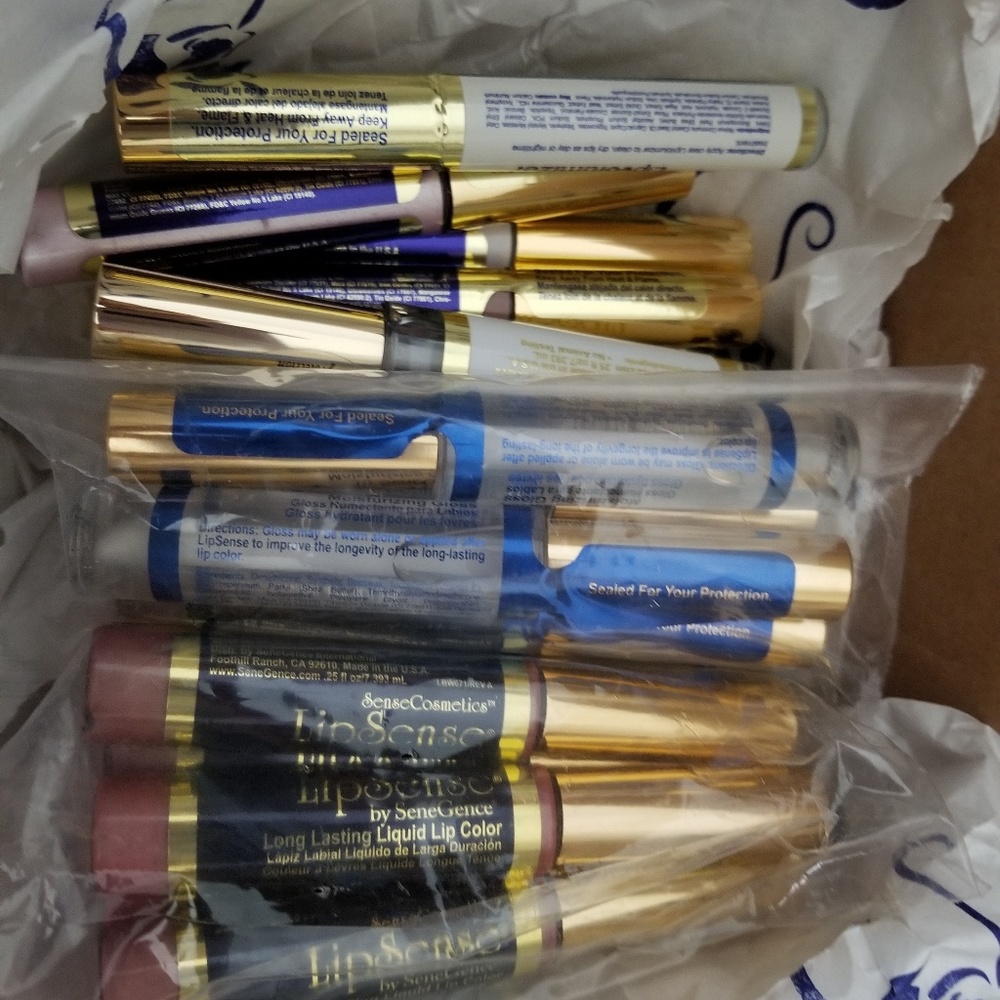 Out of Business, Lipsense